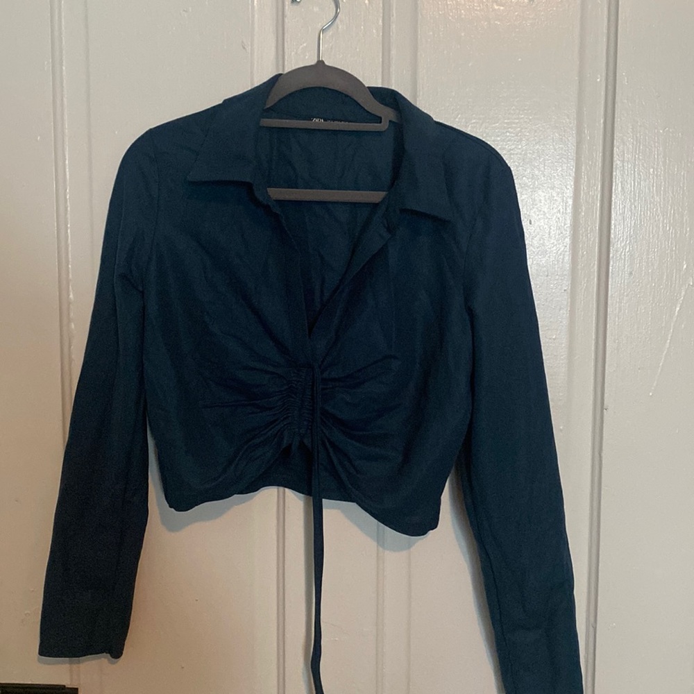Zara size large dark green crop dress shirt cinches longer shorter long sleeve